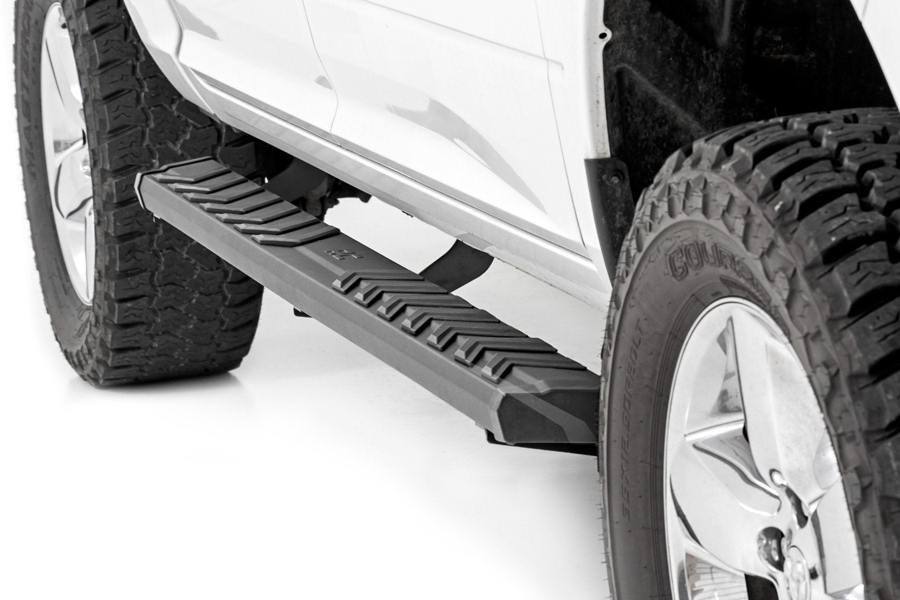 BA2 Running Board Side Step Bars 09-Up Ram 1500 10-22 2500 Rough Country
