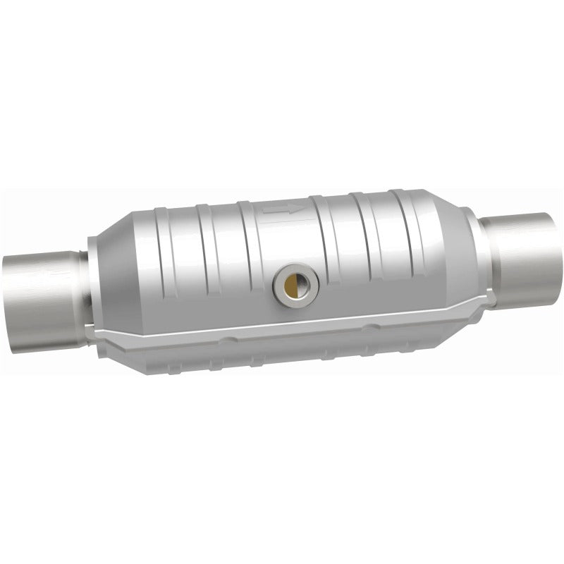 MagnaFlow Conv Univ 2.25in Inlet/Outlet Center/Center Round 11in Body L x 5.125in W x 15in Overall L