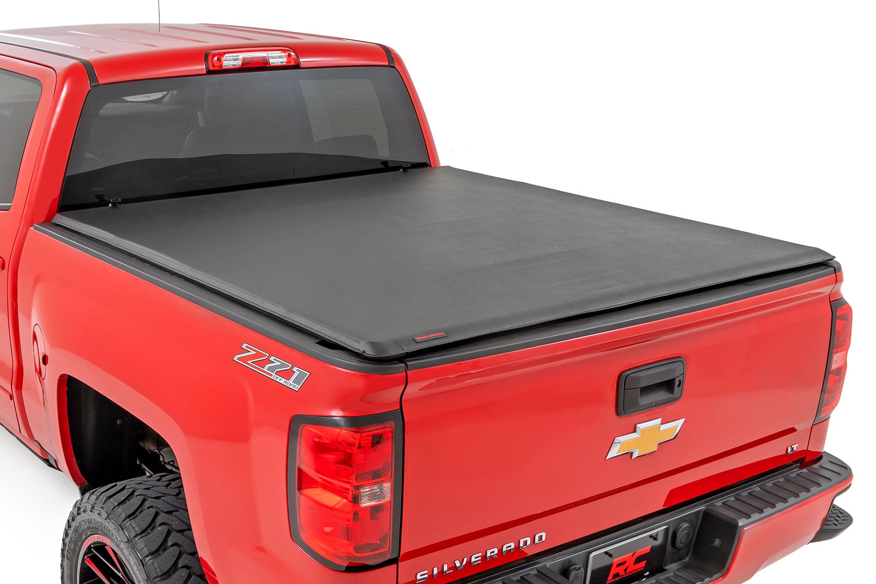 Soft Roll Up Bed Cover 5 Foot 9 Inch Bed Silverado/Sierra 1500 (14-18 & Classic) Rough Country