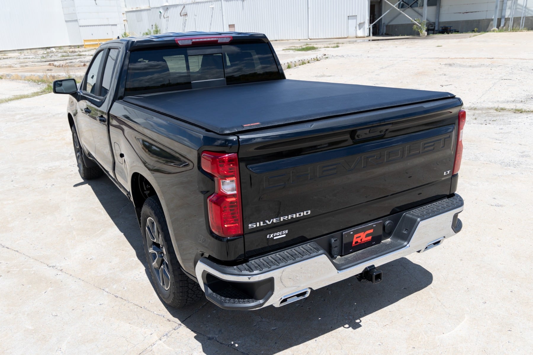 Soft Roll Up Bed Cover 6 Foot 7 Inch Bed Chevy/GMC Sierra 1500 (19-26)/Silverado 1500 (19-26) Rough Country