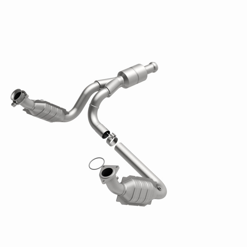 MagnaFlow Direct Fit Catalytic Converter 10-13 GMC Sierra 1500 V6 4.3L