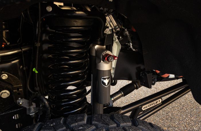 6 Inch Coil Spring Suspension System With Falcon MAX3.3 Shocks And Radius Arms 2023-2025 Ford F-250/F-350 Super Duty4WD ReadyLIFT