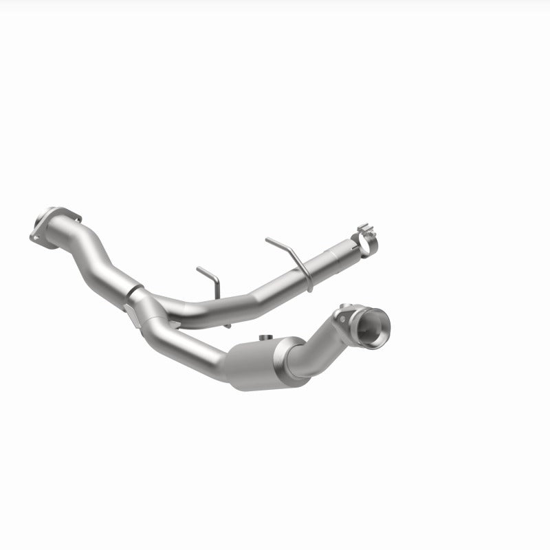 MagnaFlow Direct Fit Catalytic Converter 15-17 Ford Expedition V6 3.5 OEM Underbody