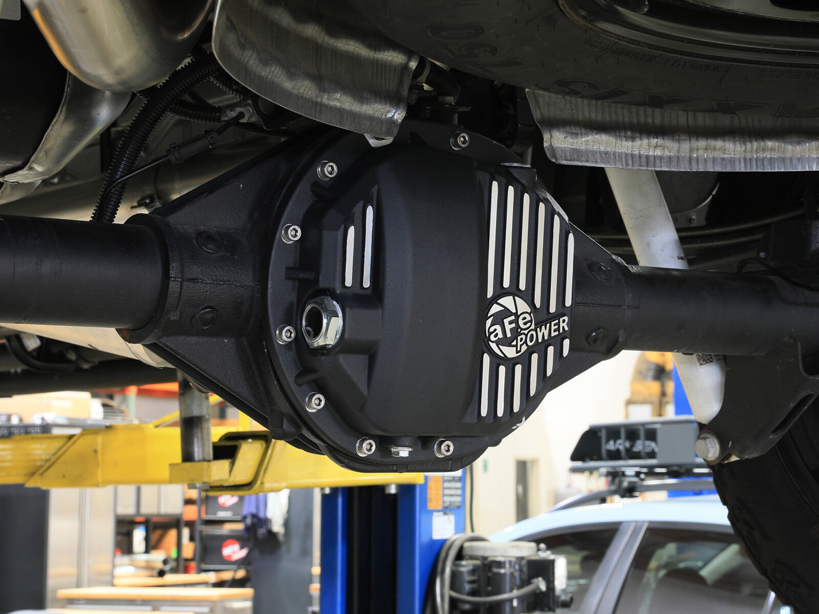 Pro Series Aam 9.5/9.76 Rear Differential Cover Black w/ Machined Fins GM Silverado/Sierra 1500 14-23 (Aam 9.5/9.76) aFe Power