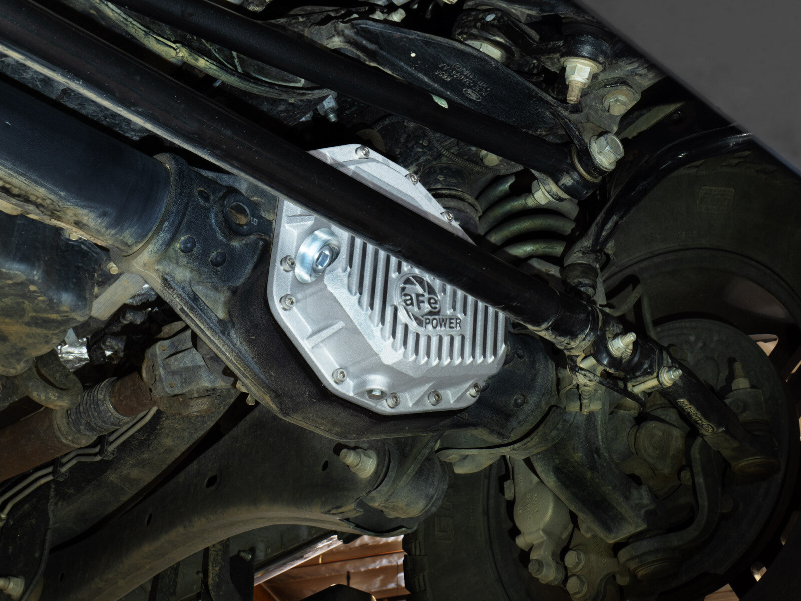 Street Series Rear Differential Cover Raw w/ Machined Fins Ford F-250/350 23-26 aFe Power