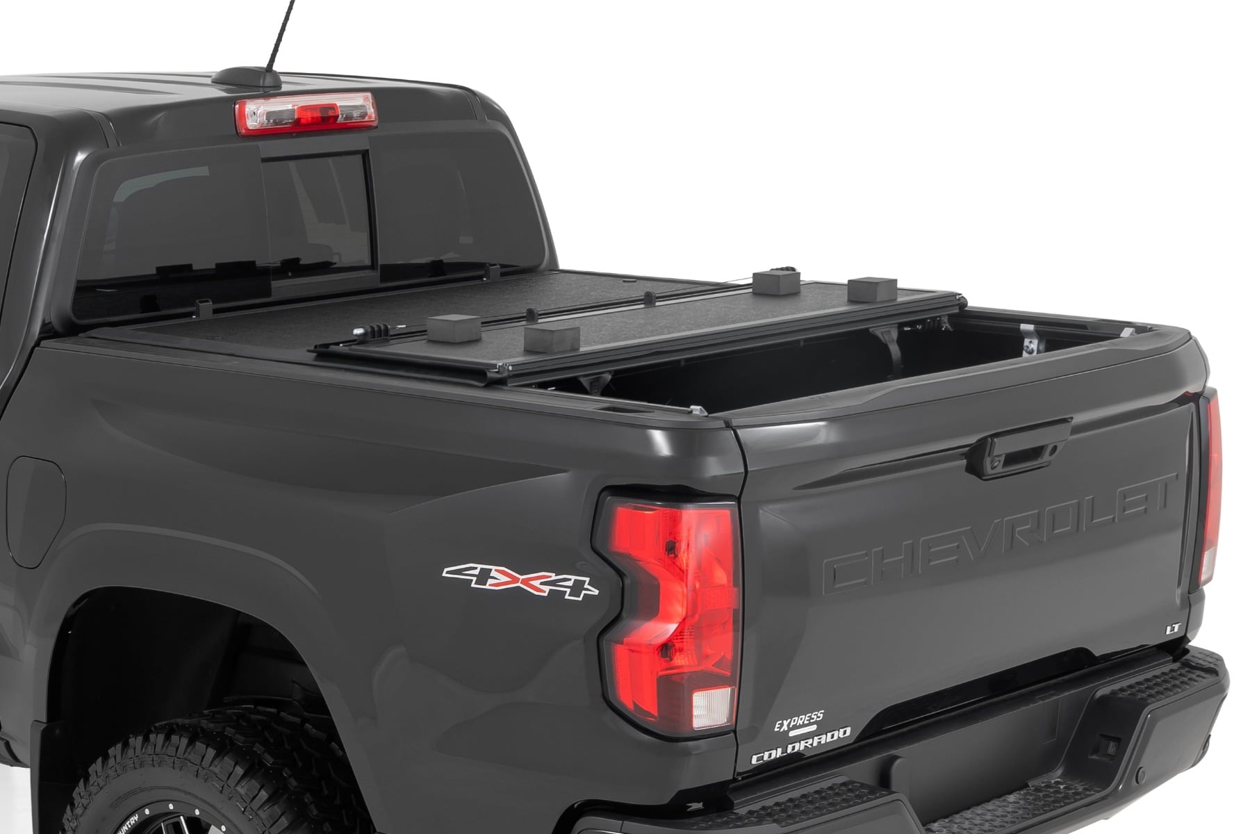 Hard Low Profile Bed Cover 5 Foot Bed Chevy/GMC Canyon/Colorado (15-26) Rough Country