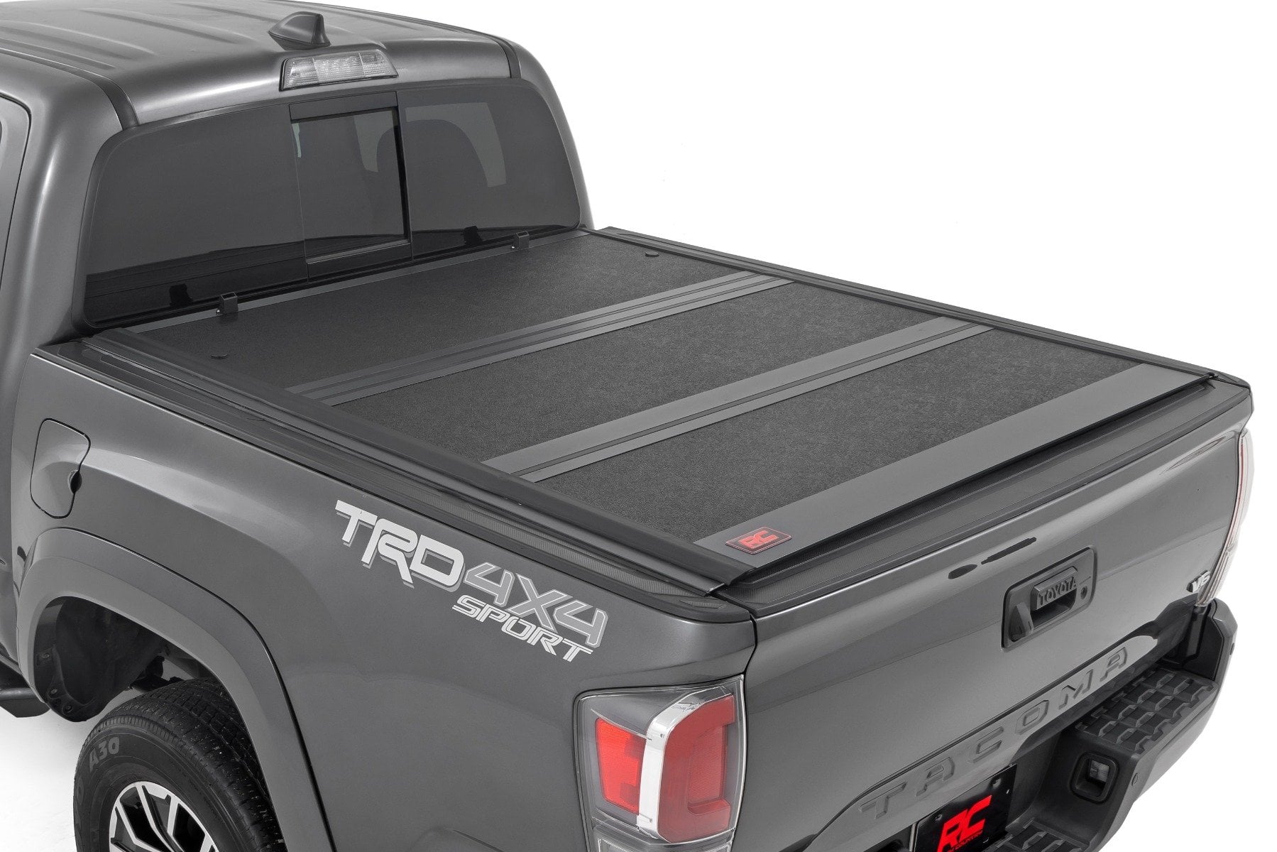Hard Low Profile Bed Cover 6 Foot Bed Toyota Tacoma 2WD/4WD (2016-2023) Rough Country