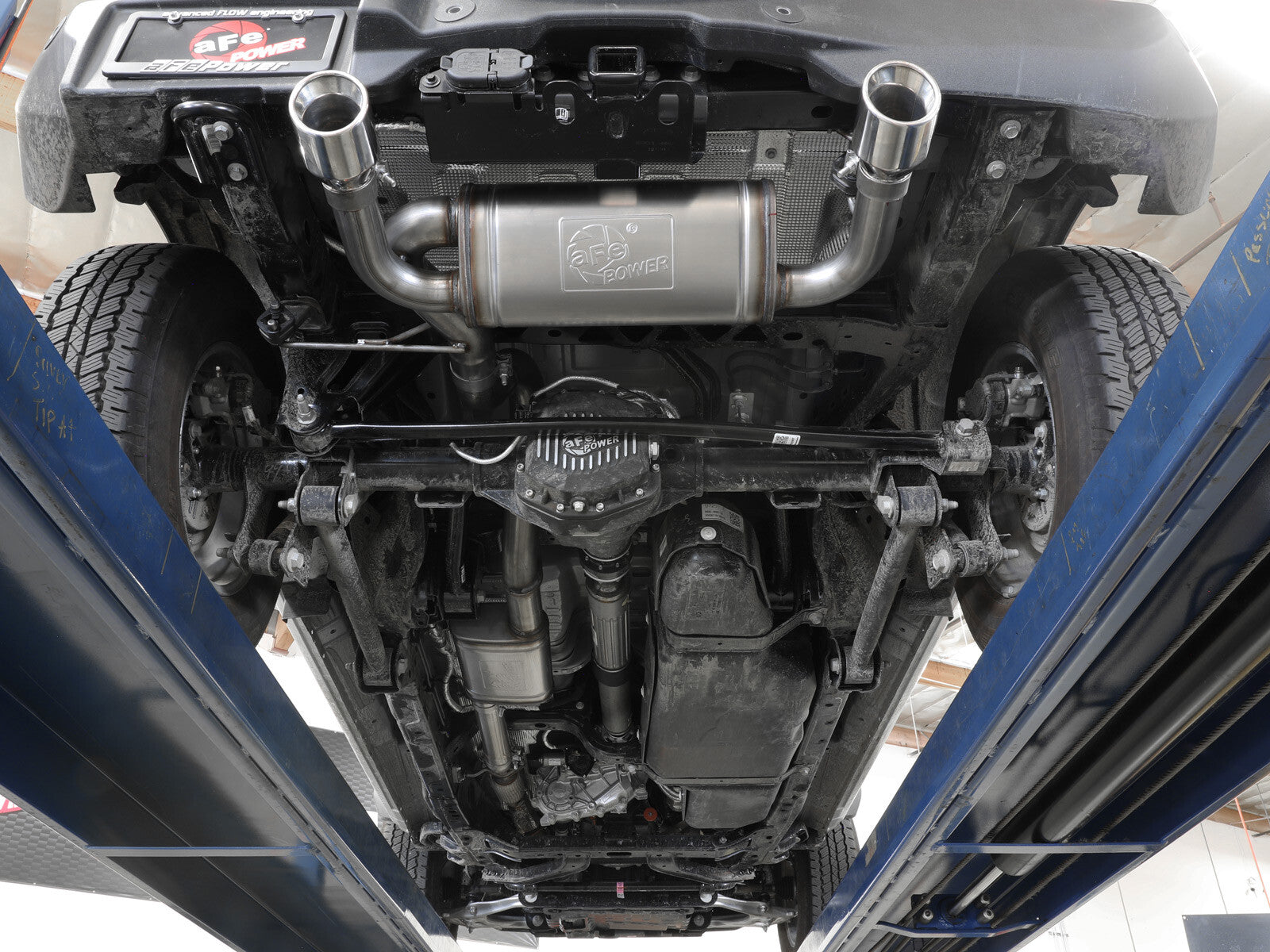 Vulcan Series 3 Inch to 2-1/2 Inch Stainless Steel Cat-Back Exhaust System Ford Bronco 21-26 L4-2.3L (t)/V6-2.7L (tt) aFe Power