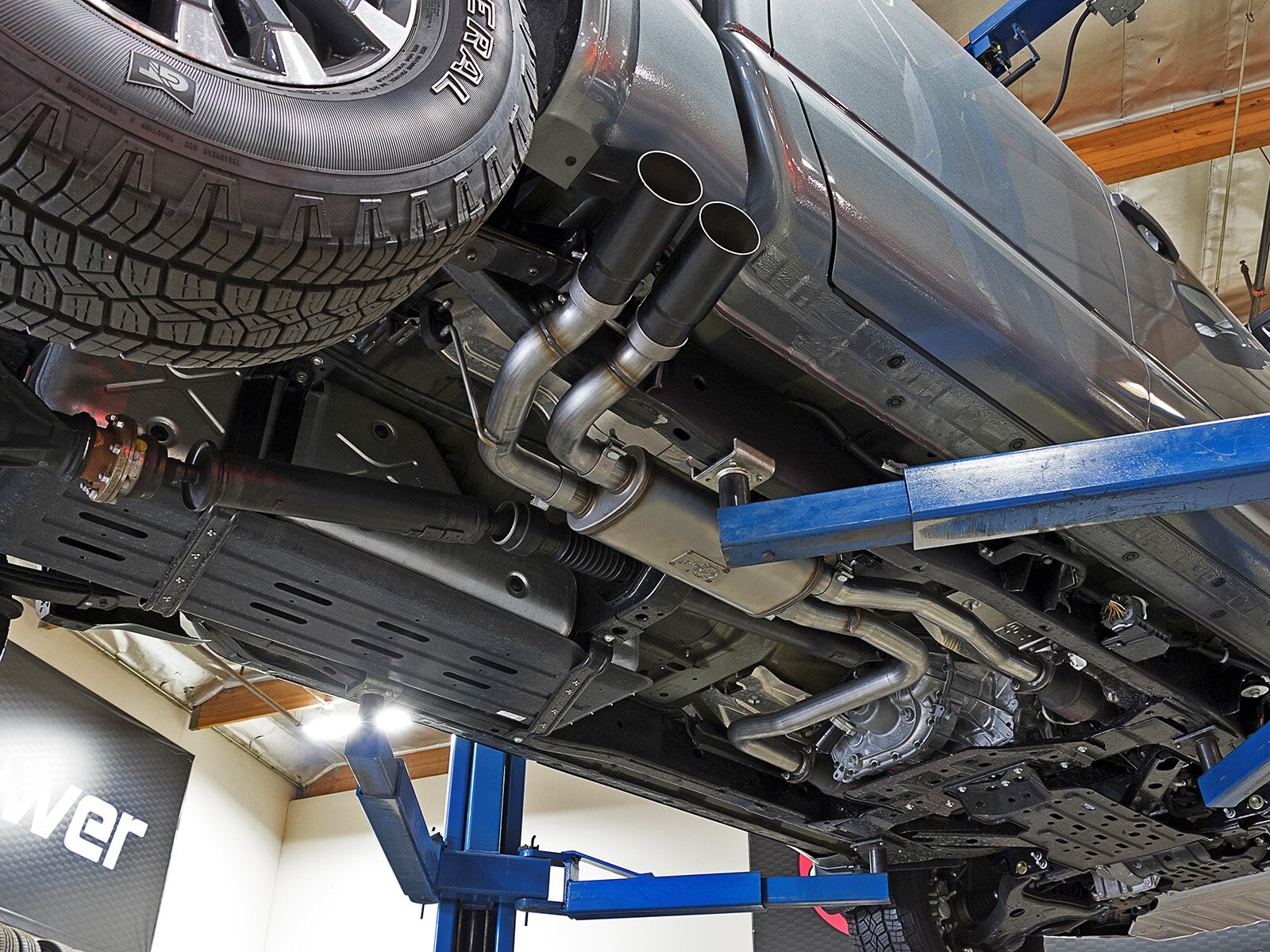 Rebel Series 2-1/2 Cat-Back Exhaust System w/ Tip Nissan Titan 17-24 V8-5.6L aFe Power