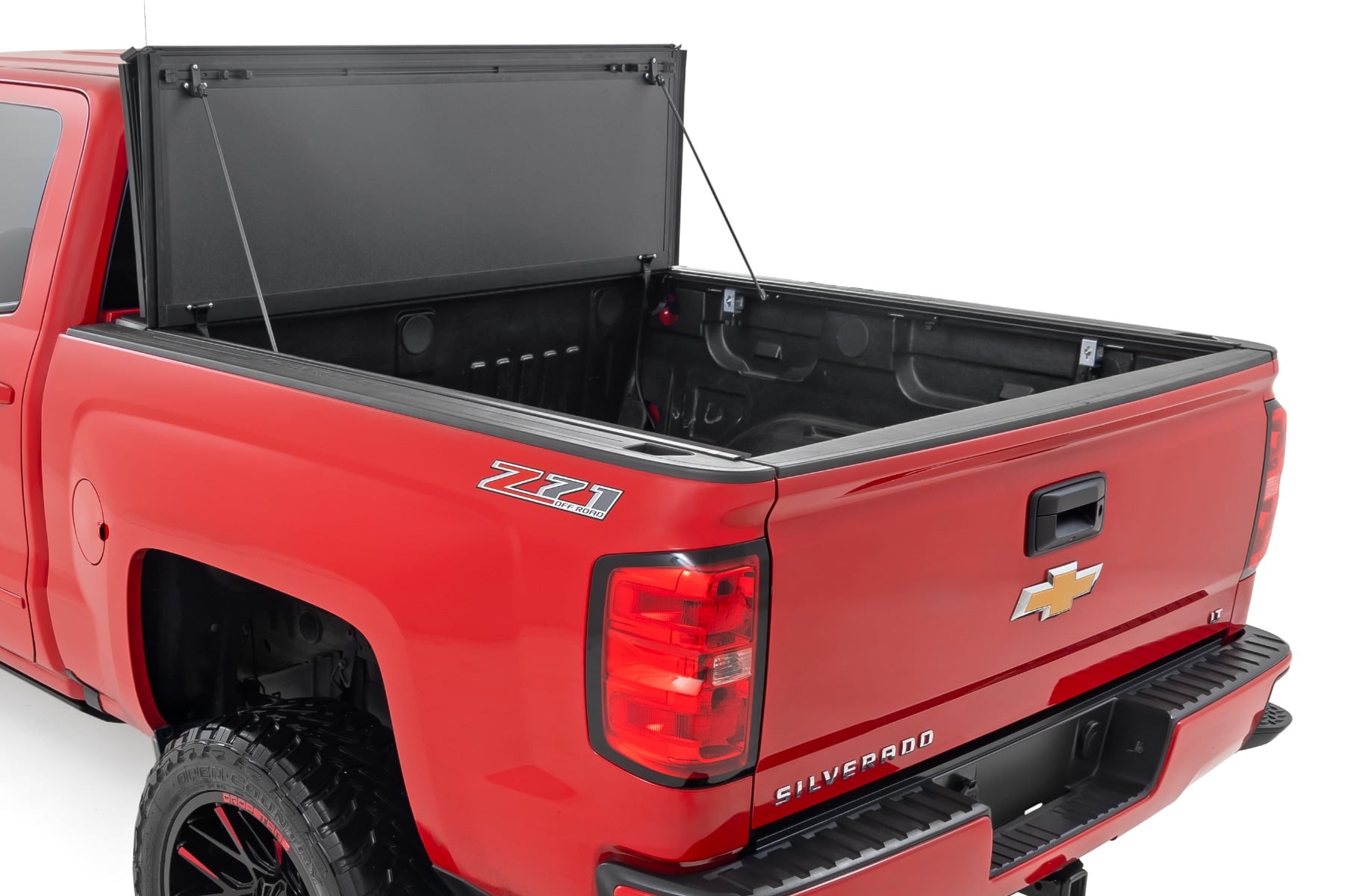 Hard Tri-Fold Flip Up Bed Cover 5 Foot 9 Inch Bed Silverado/Sierra 1500 (14-18 & Classic) Rough Country