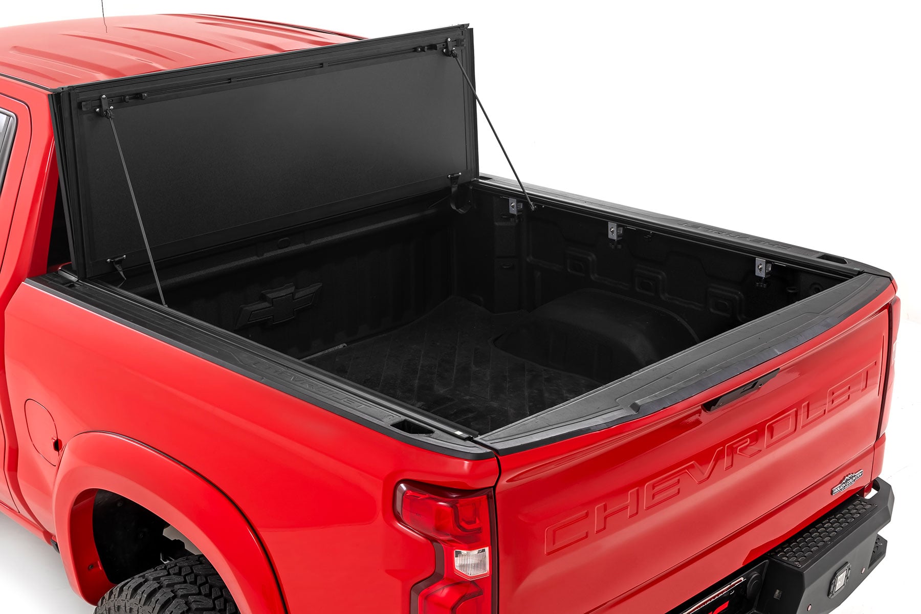 Hard Tri-Fold Flip Up Bed Cover 5 Foot 10 Inch Bed Chevy/GMC Sierra 1500 (19-26)/Silverado 1500 (19-26) Rough Country