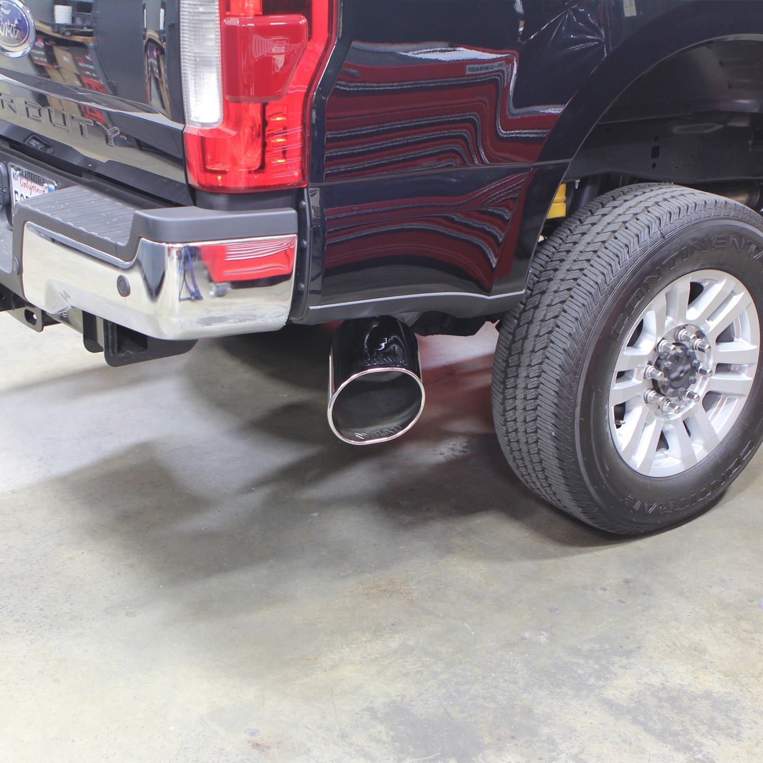 BANKS Monster Exhaust System with a 5-inch single exit and chrome SideKick tip installed on a 2017-2025 Ford F250.