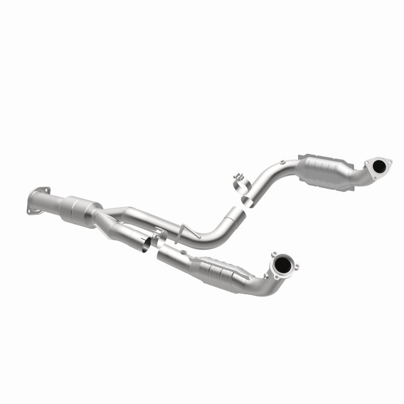 MagnaFlow Direct Fit Catalytic Converter 11-13 Chev Silverado 2500 HD/3500 HD 6.0L