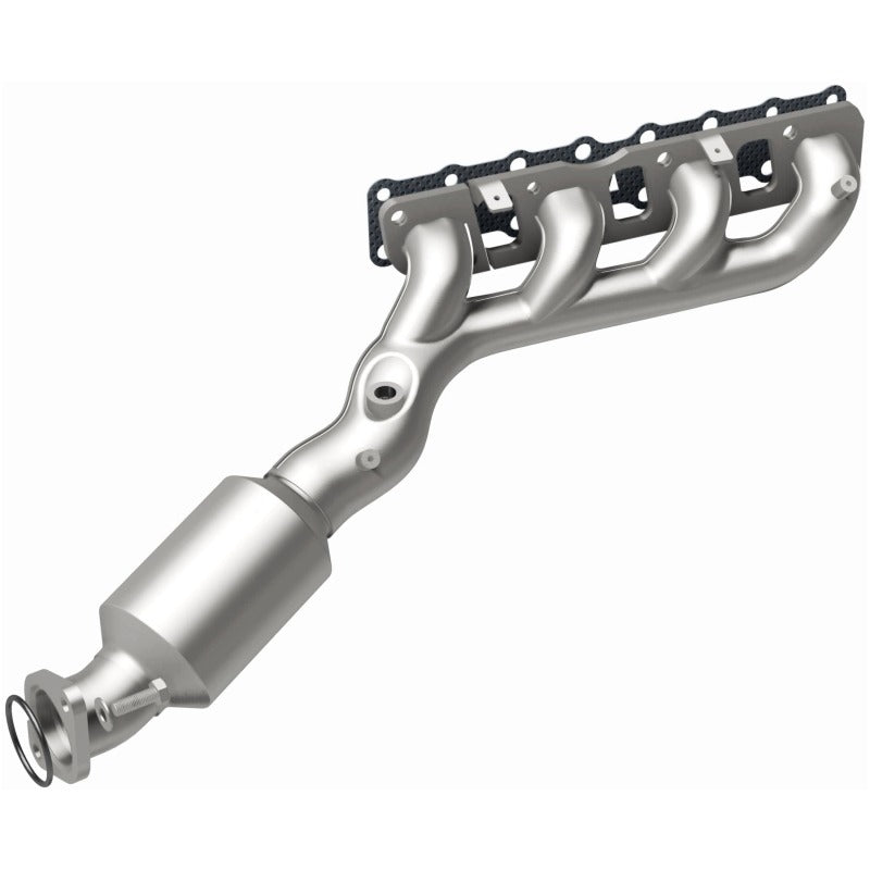 MagnaFlow Direct Fit Catalytic Converter Infiniti/Nissan Truck 8 5.6L P/S Manifold (49 State)