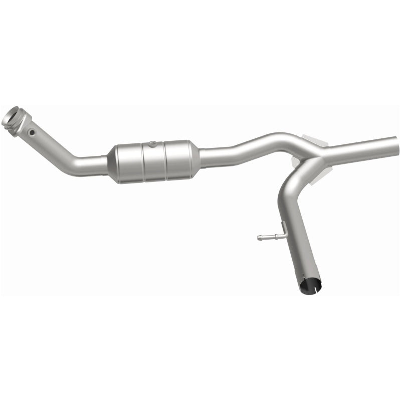 MagnaFlow Direct Fit Catalytic Converter F-150 04-06 8 4.6L