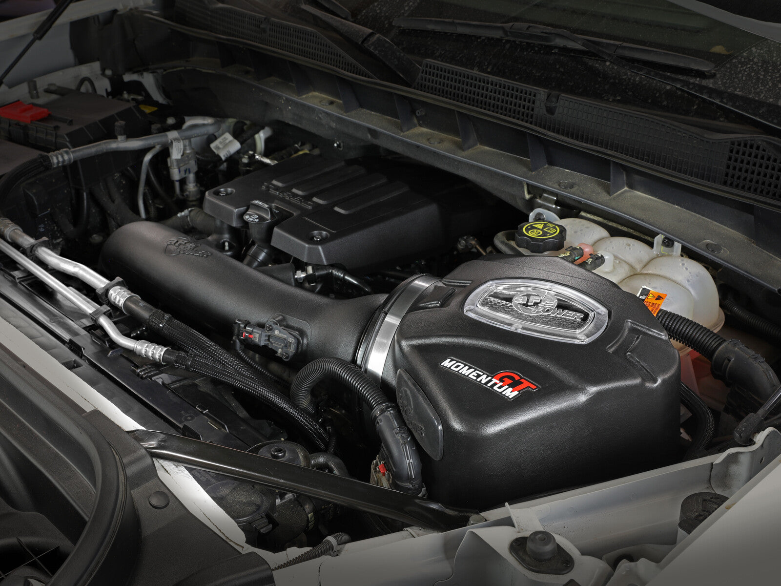 Momentum GT Cold Air Intake System w/ Pro Dry S Filter GM Silverado/Sierra 1500 19-26 L4-2.7L (t) aFe Power