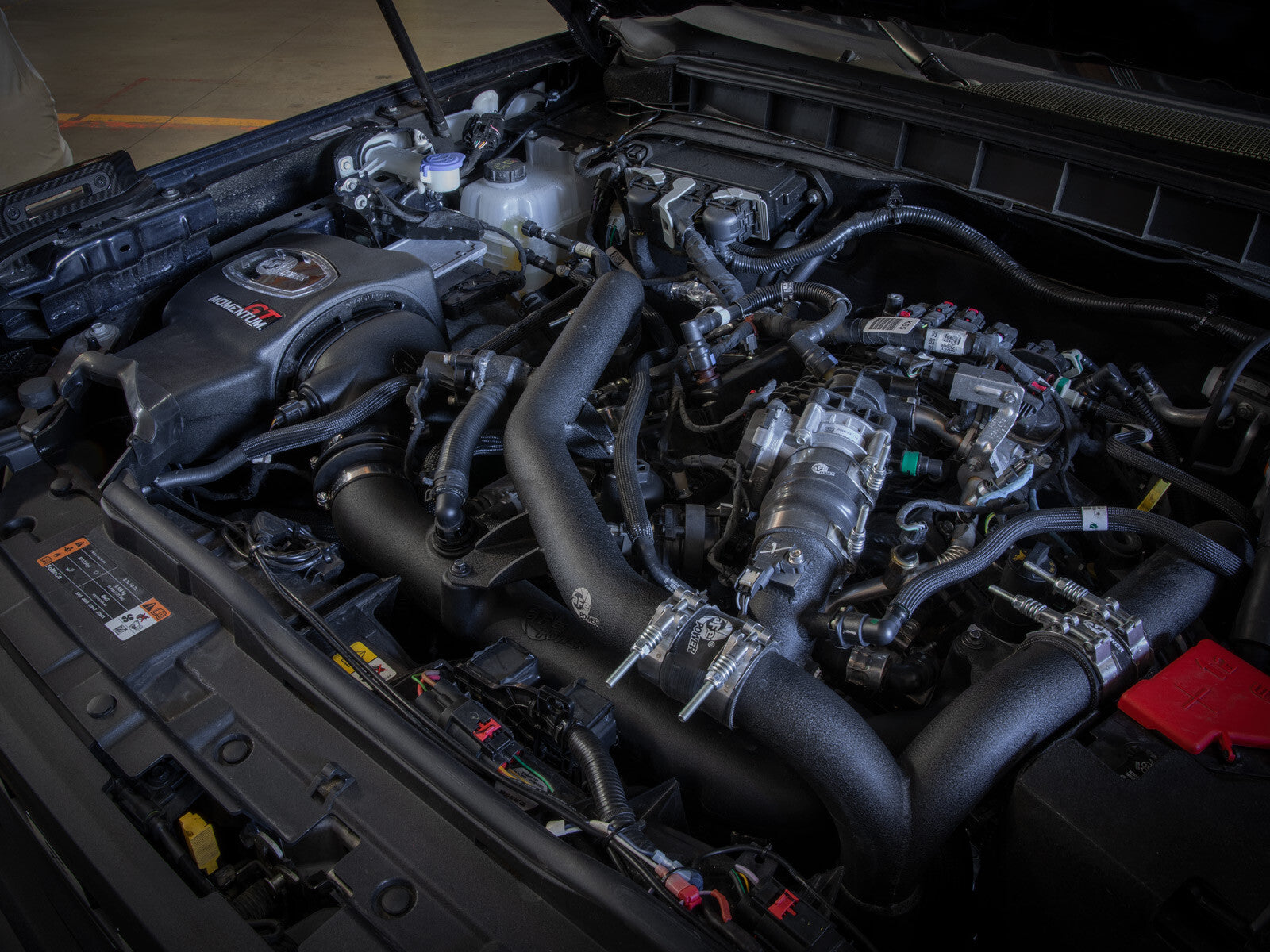 Momentum GT Cold Air Intake System w/ Pro Guard 7 Filter Ford Bronco 21-26 V6-2.7L (tt) aFe Power
