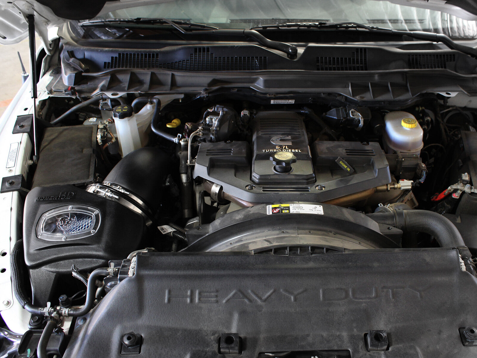 Momentum HD Cold Air Intake System w/ Pro 10R Filter Dodge Ram Diesel Trucks 13-18 L6-6.7L (td) aFe Power