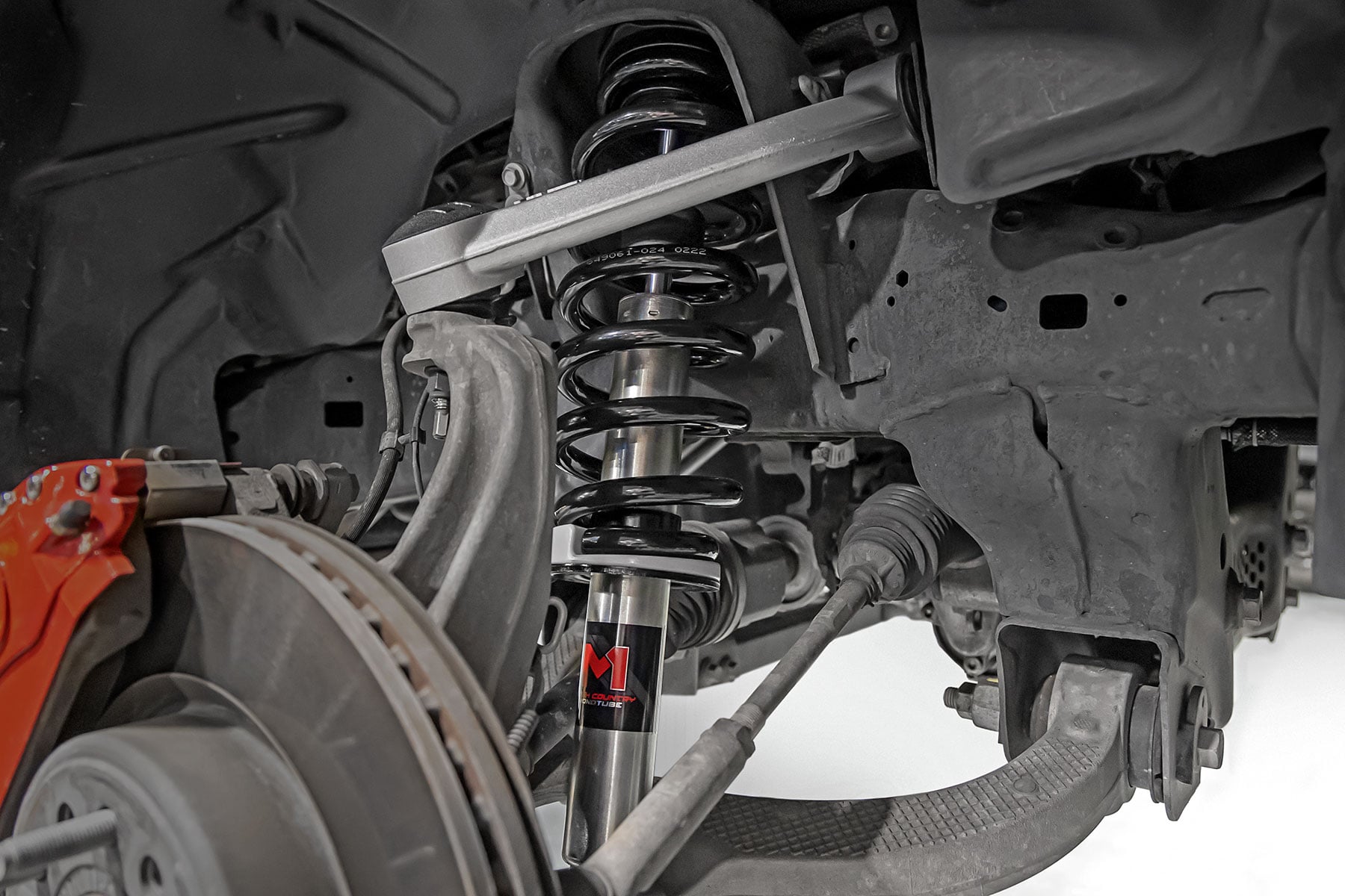 M1 Adjustable Leveling Struts Monotube 0-2 Inch Ram 1500 2WD/4WD (19-26) Rough Country