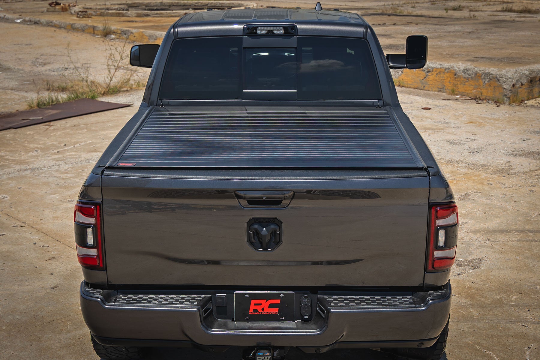 Hard Roll Up Bed Cover 6 Foot 4 Inch Bed Ram 1500 (09-18)/2500 (09-26) Rough Country
