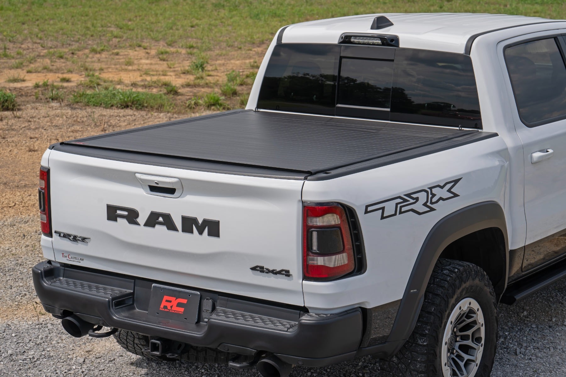 Hard Roll Up Bed Cover 5 Foot 7 Inch Bed Ram 1500 (19-26)/1500 TRX (21-24) Rough Country