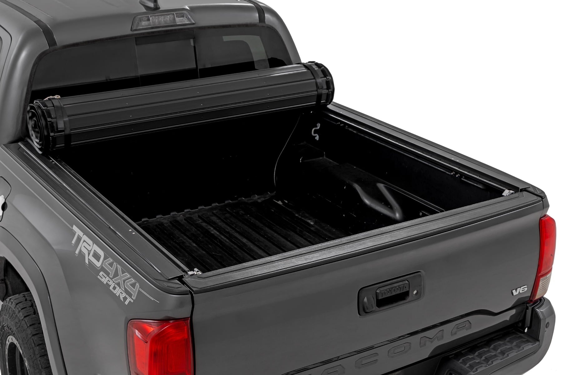 Hard Roll Up Bed Cover 5 Foot Bed Toyota Tacoma 2WD/4WD (2016-2023) Rough Country