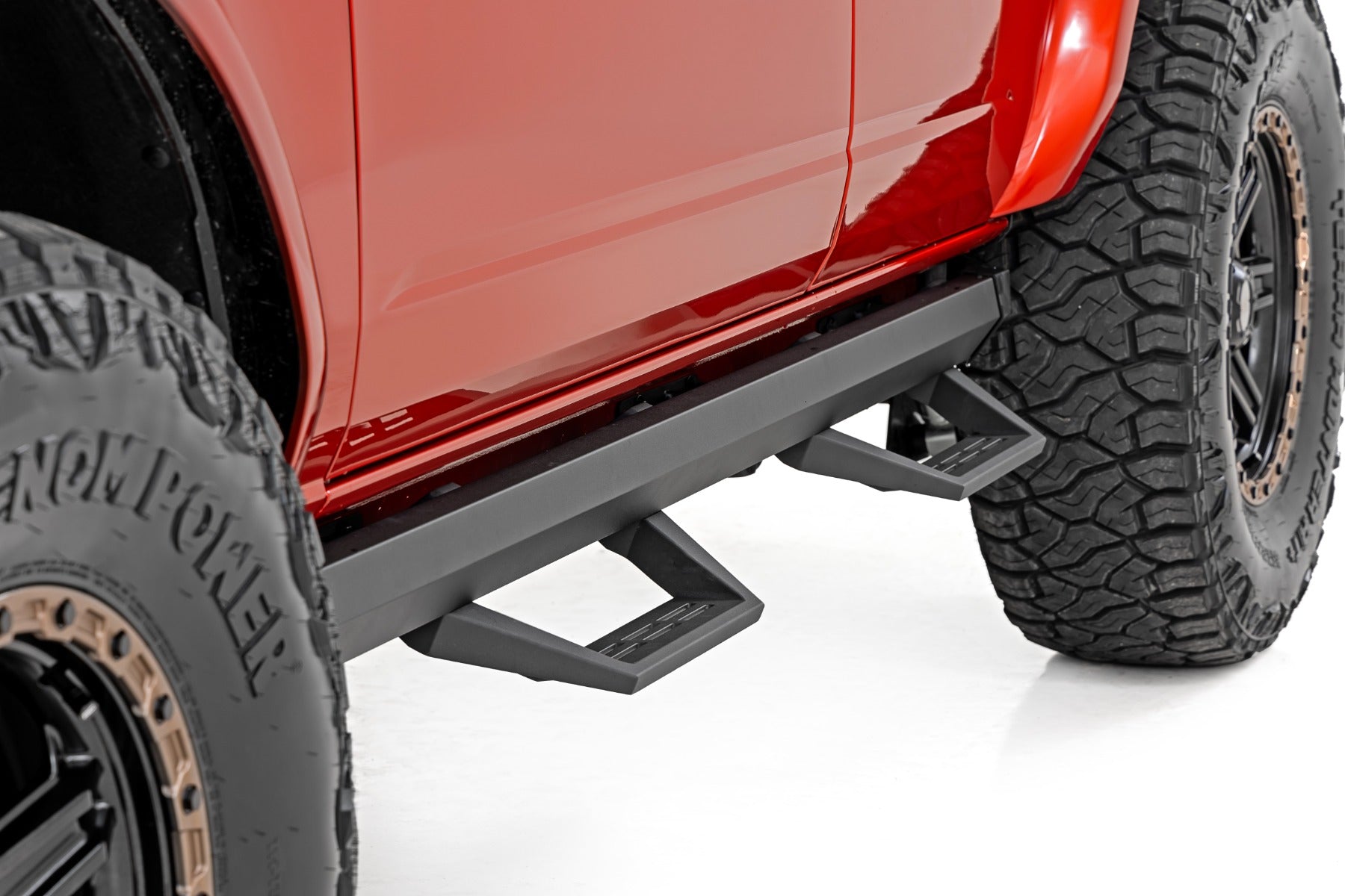 SRL2 Adjustable Aluminum Step 4-Door Ford Bronco 4WD (2021-2025) Rough Country