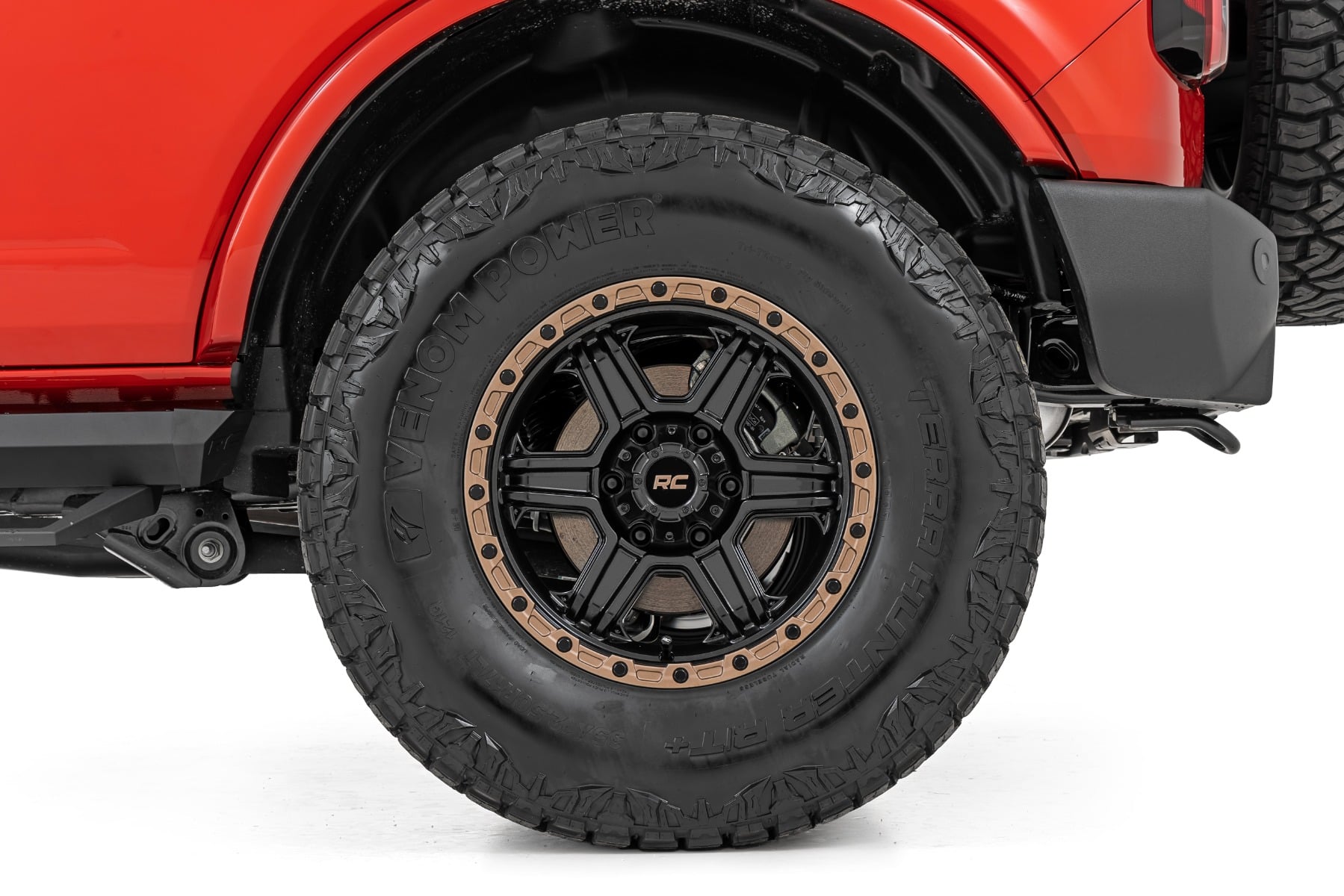 SRL2 Adjustable Aluminum Step 4-Door Ford Bronco 4WD (2021-2025) Rough Country