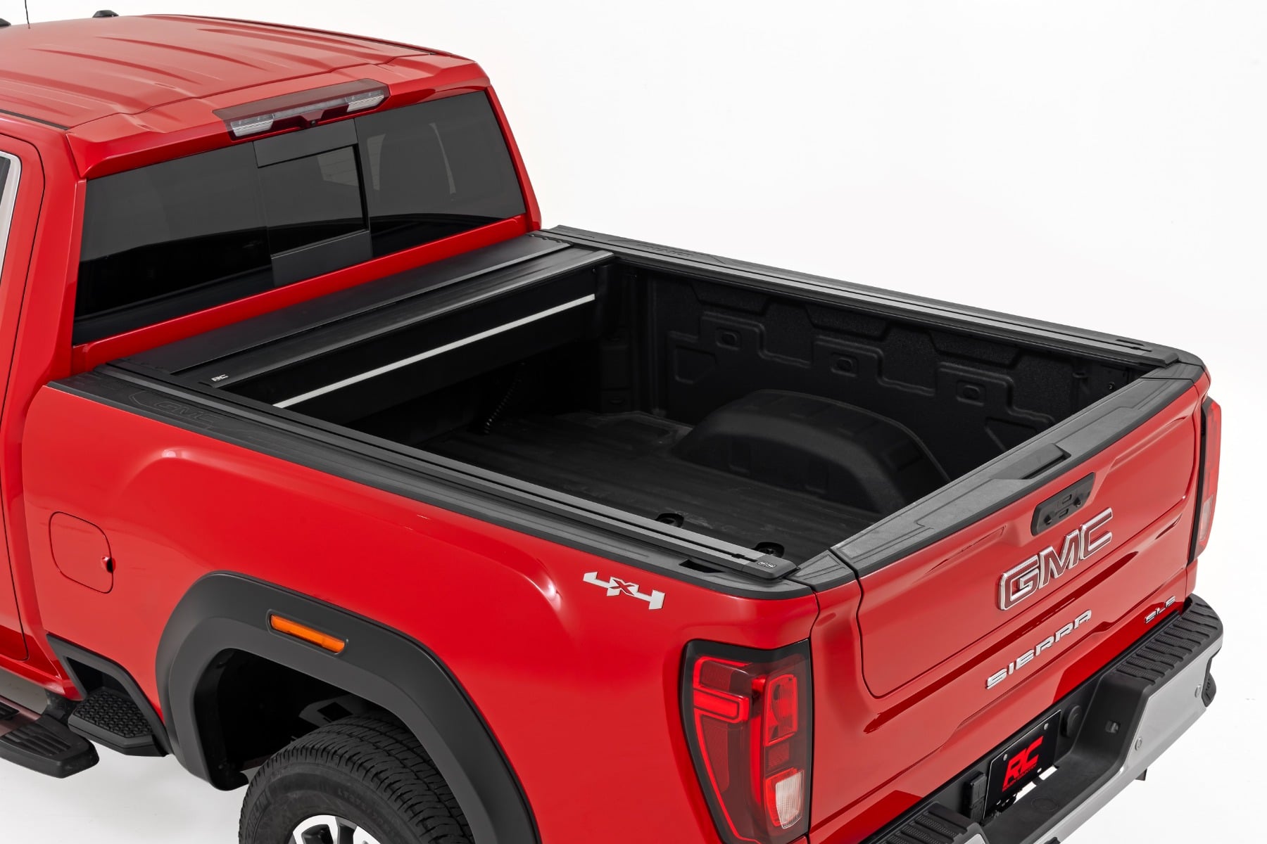 Powered Retractable Bed Cover 6 Foot 9 Inch Bed Silverado/Sierra 2500HD/3500HD (20-26) Rough Country
