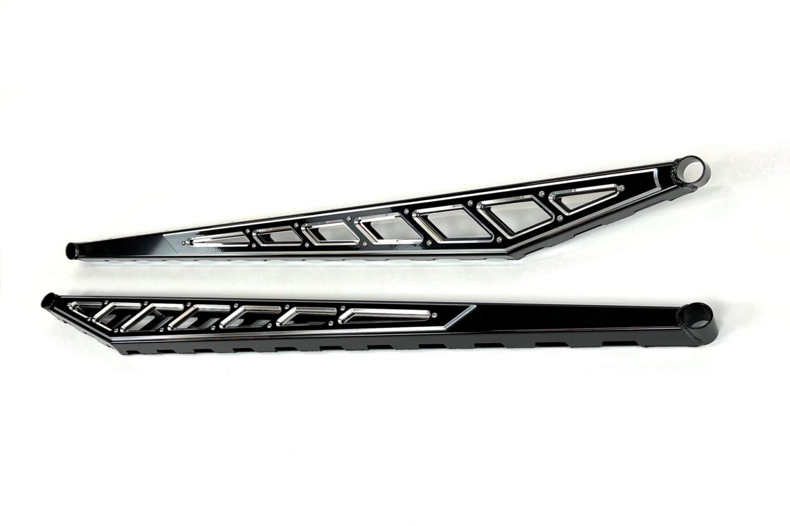 McGaughy's Billet Face Plates fits Traction Bars 2020-2026 Silverado/Sierra 2500/3500 Black