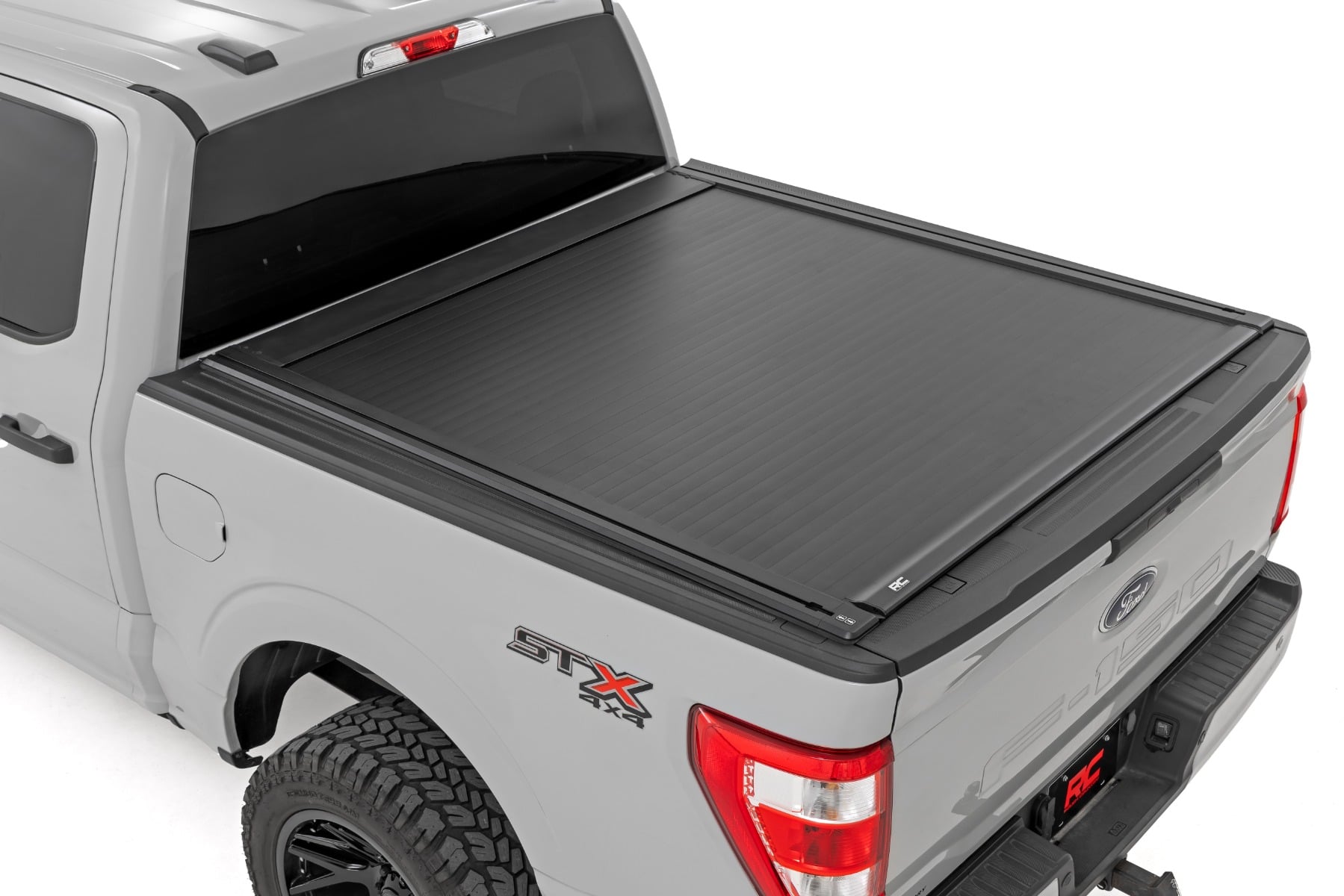 Powered Retractable Bed Cover 5 Foot 7 Inch Bed Ford F-150 (15-26)/F-150 Lightning (22-26) Rough Country