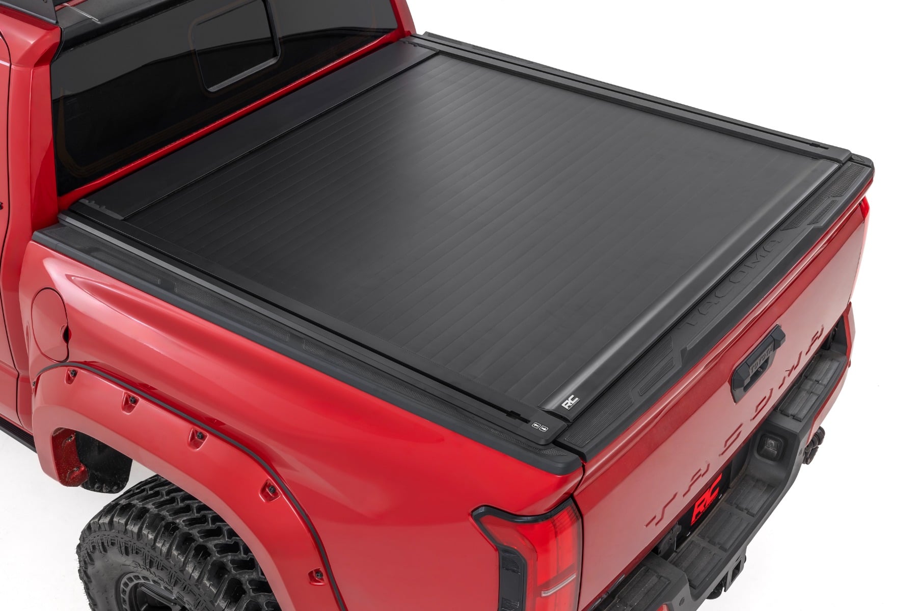 Powered Retractable Bed Cover 5 Foot Bed Toyota Tacoma 2WD/4WD (2024-2026) Rough Country
