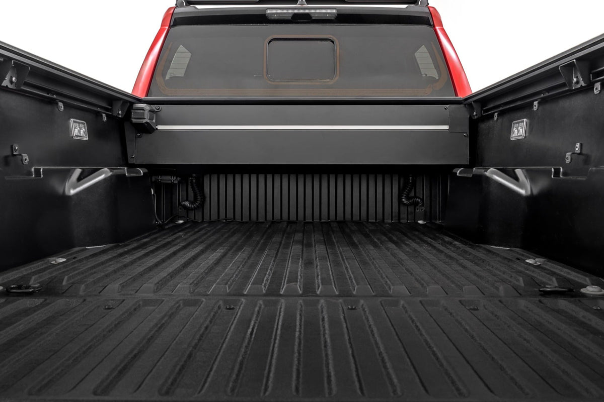 Powered Retractable Bed Cover 5 Foot Bed Toyota Tacoma 2WD/4WD (2024-2026) Rough Country