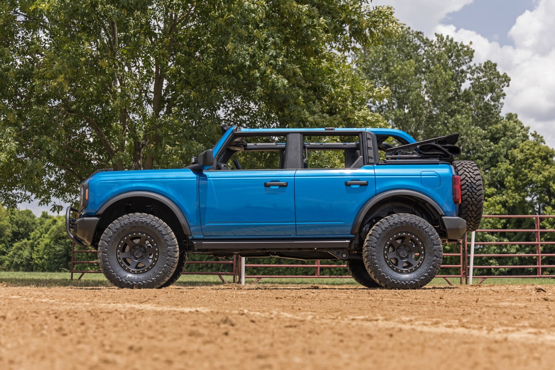 3.5 Inch Lift Kit M1R Ford Bronco 4WD (2021-2025) Rough Country