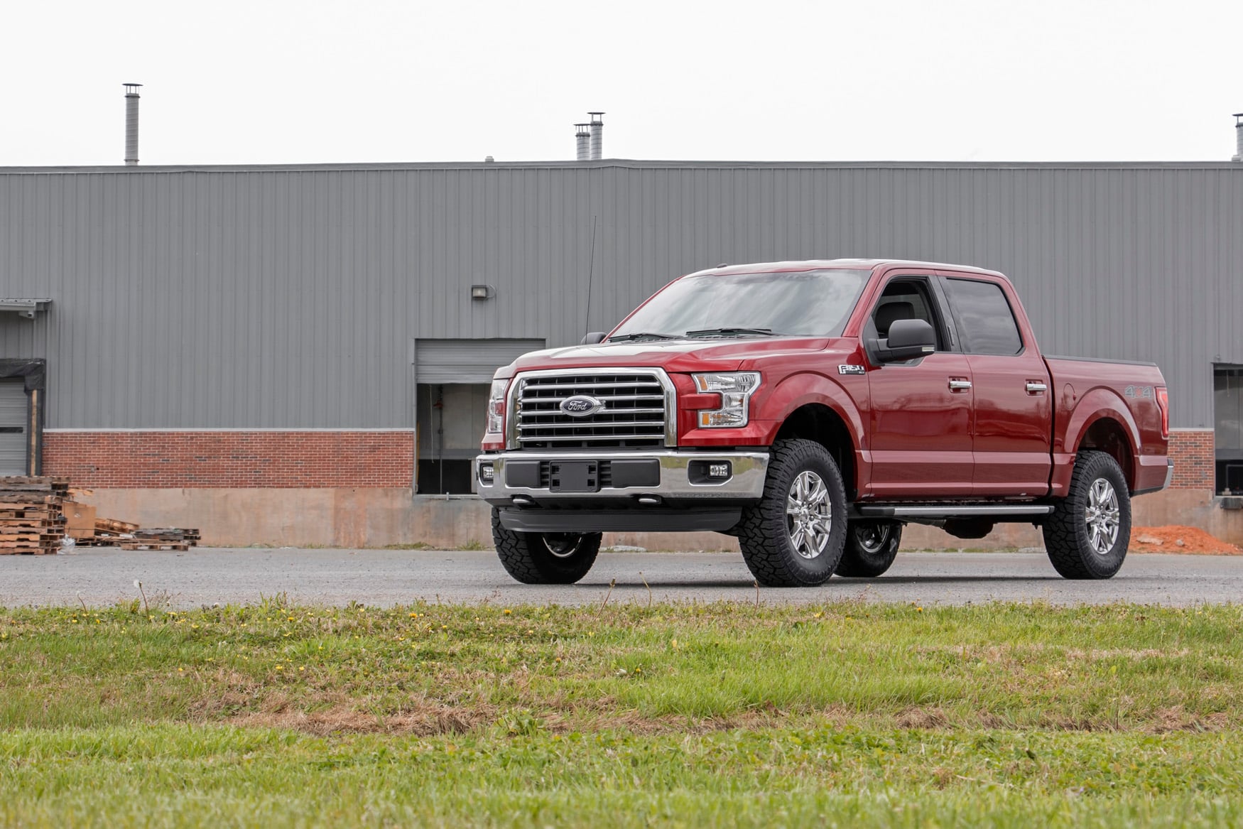 2 Inch Lift Kit N3 Ford F-150 2WD/4WD (2009-2020) Rough Country