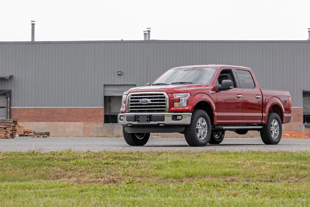 2 Inch Lift Kit N3 Ford F-150 2WD/4WD (2009-2020) Rough Country