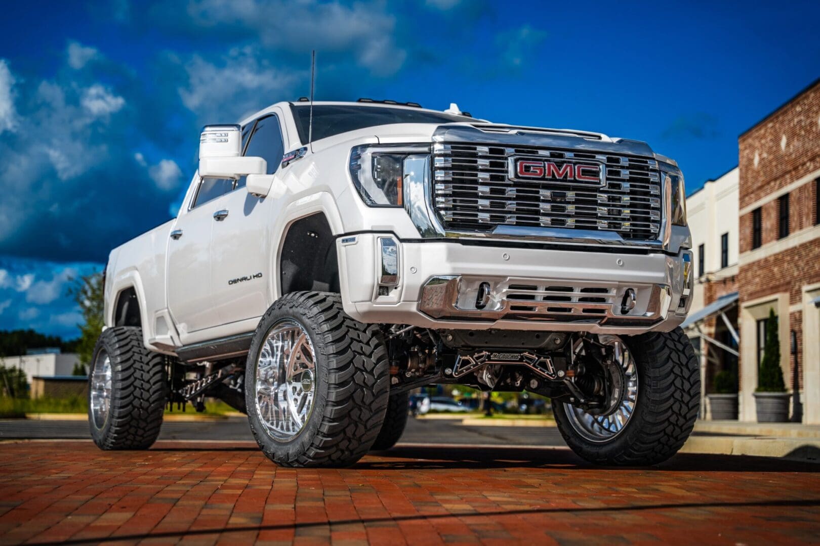 McGaughys 7-9 Inch Lift Kit 2020-2025 Silverado/Sierra 2500/3500