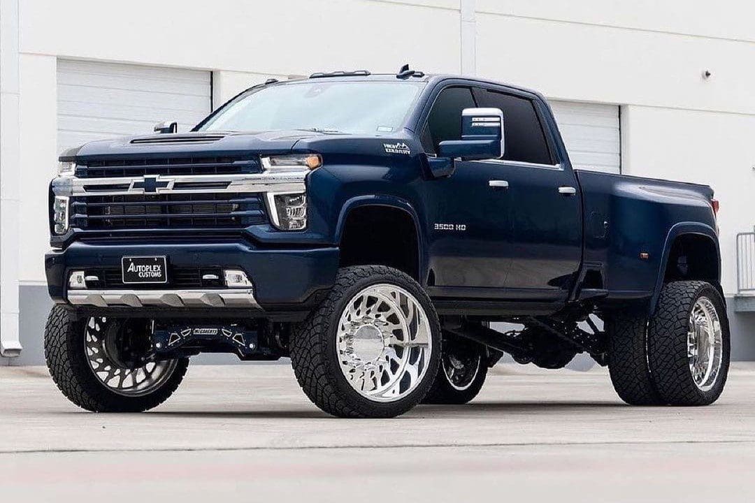 McGaughy's 7-9 Inch Premium Lift Kit 2020-2026 Silverado/Sierra 3500 2WD/4WD