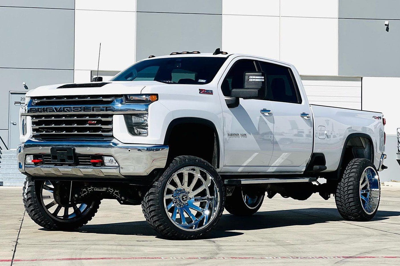 McGaughy's 7-9 Inch Premium Lift Kit 2020-2026 Silverado/Sierra 3500 2WD/4WD