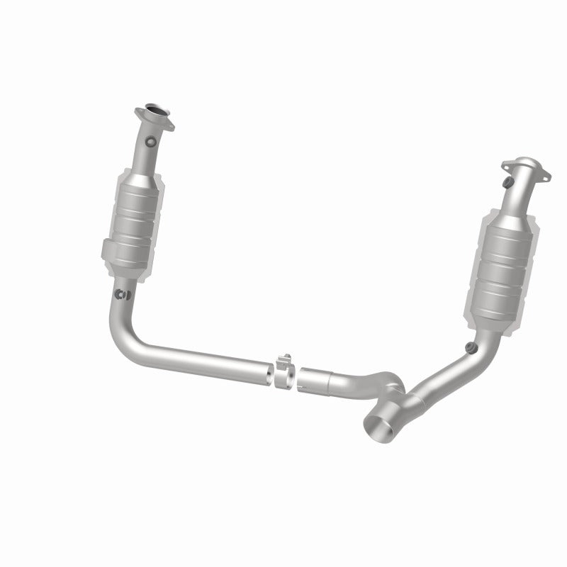 MagnaFlow Direct Fit Catalytic Converter 2006 Dodge RAM 1500 Pickup 5.7L Solid Front Axle