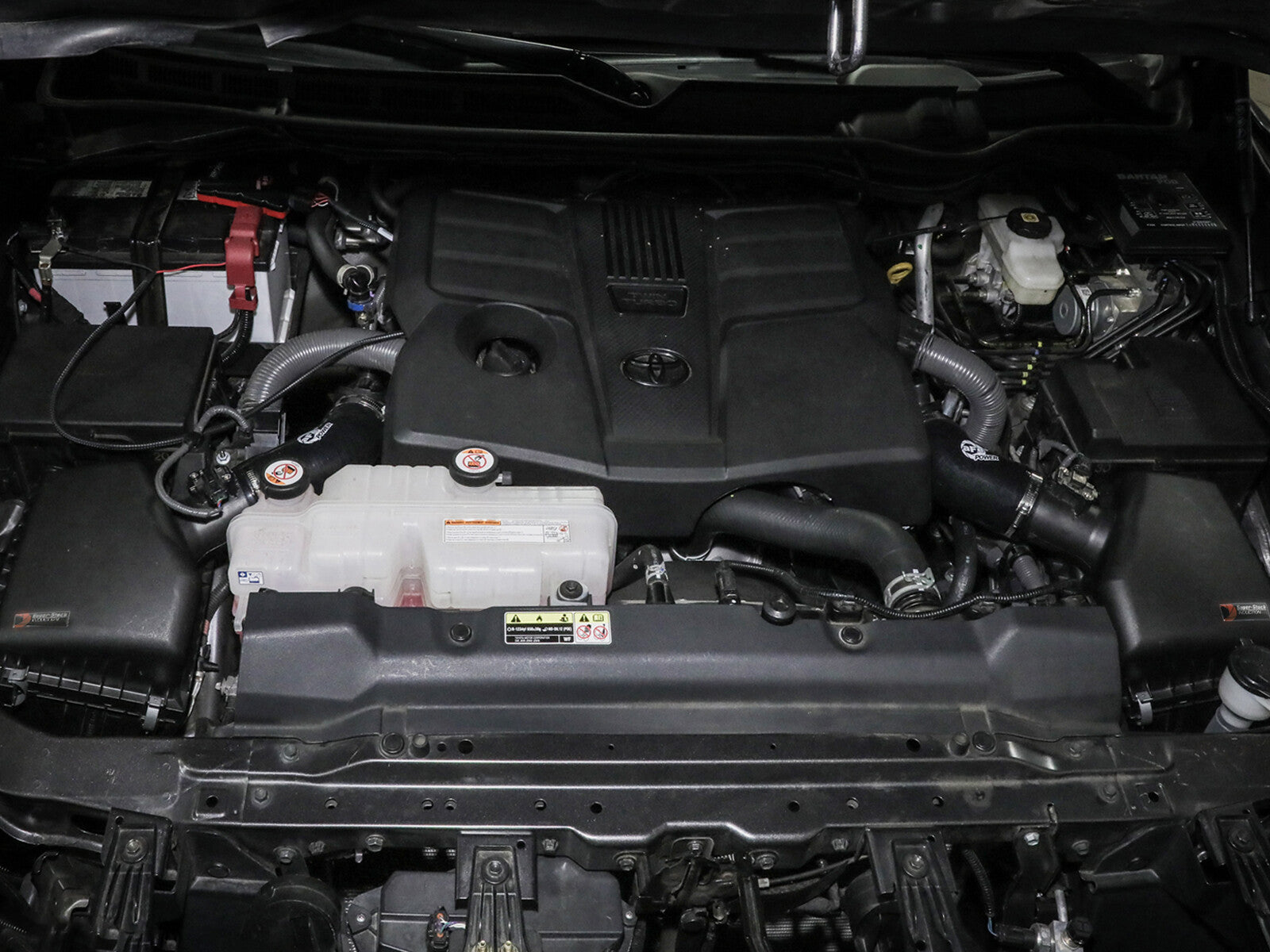 Super Stock Induction System w/ Pro 5R Filter Toyota Tundra 22-26 V6-3.4L (tt) aFe Power