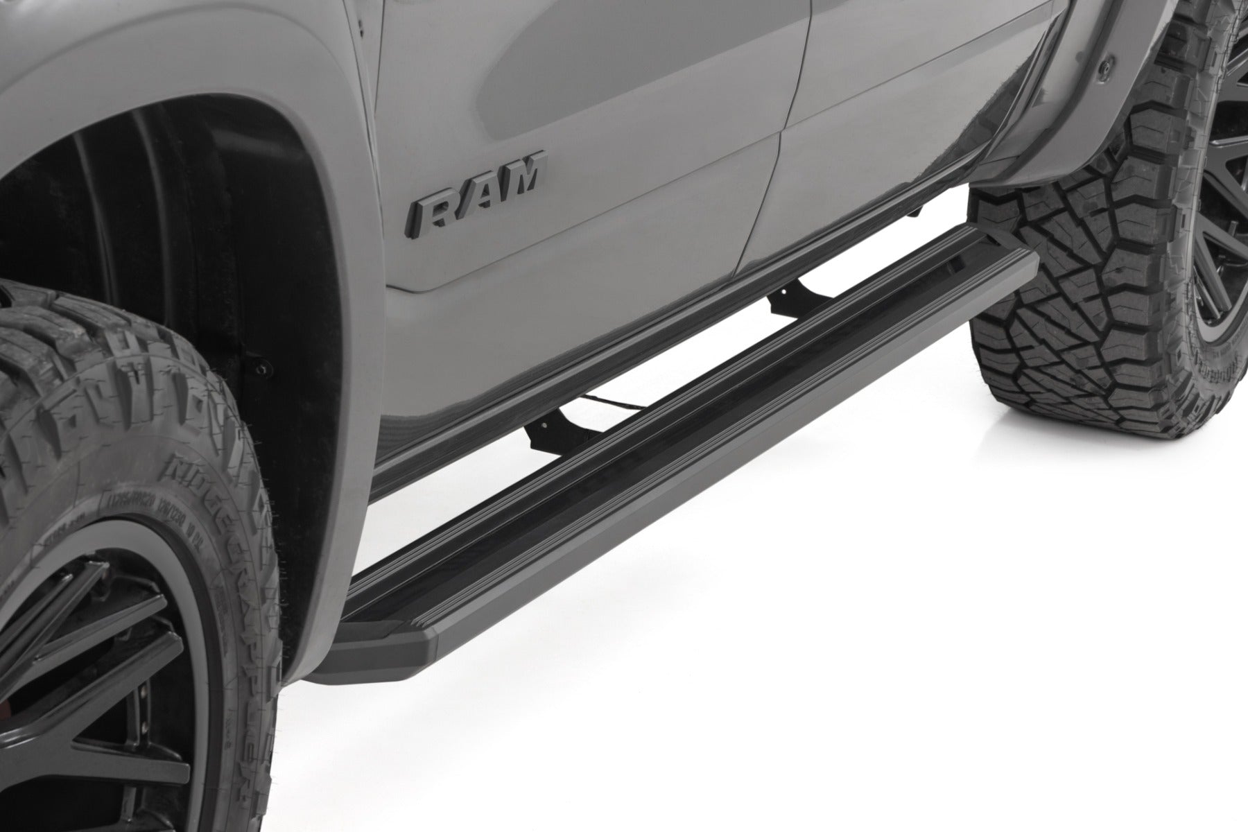Multi-Color LED Running Boards Crew Cab Ram 1500 (19-26)/1500 TRX (21-24) Rough Country