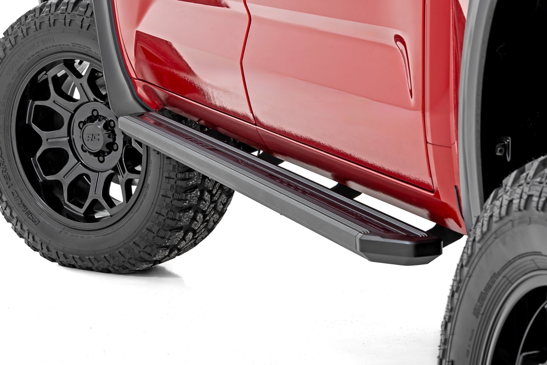 Multi-Color LED Running Boards CrewMax Toyota Tundra 2WD/4WD (2022-2026) Rough Country