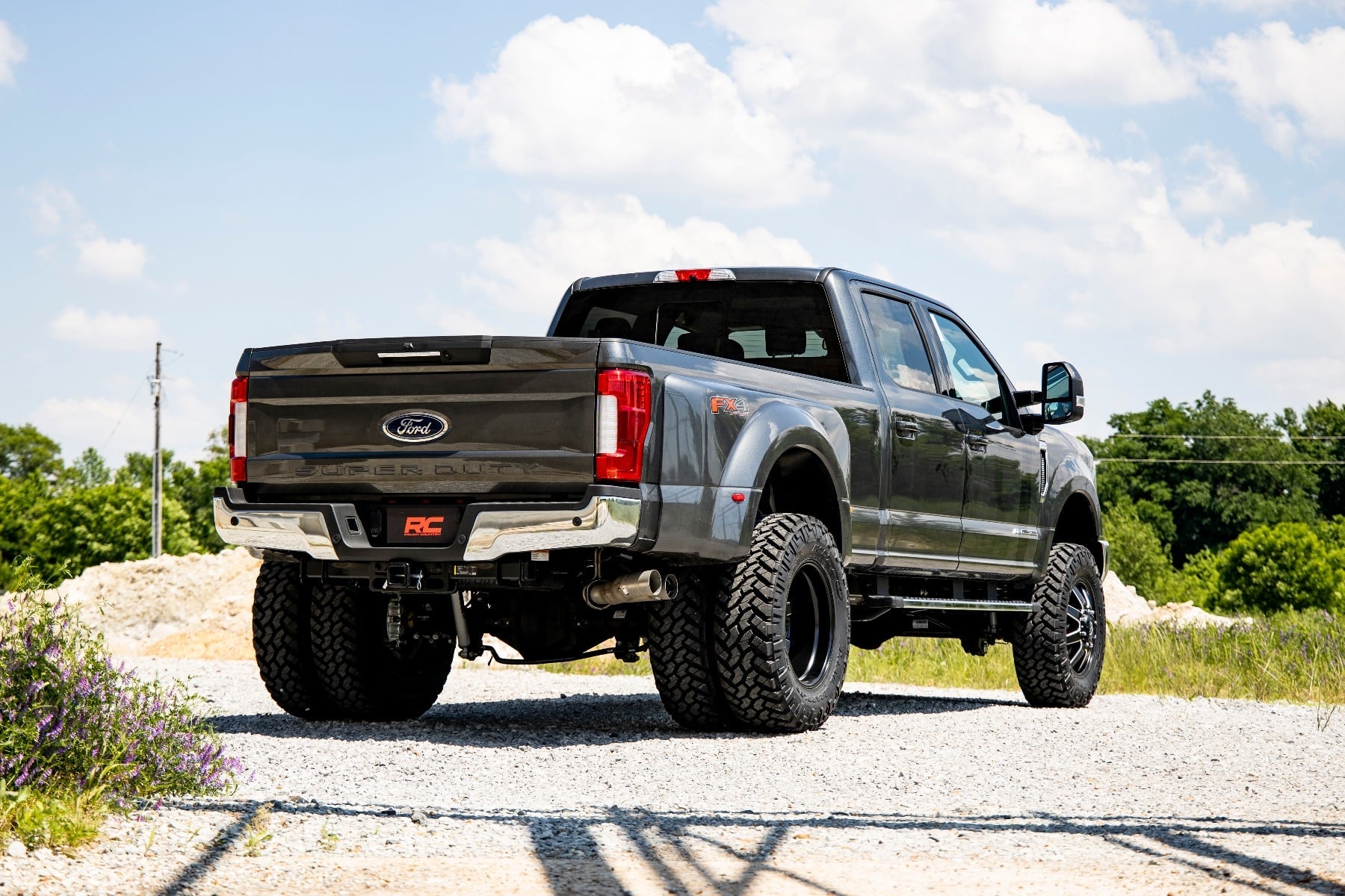 4.5 Inch Lift Kit Dually Vertex Ford F-350 Super Duty 4WD (2017-2022) Rough Country