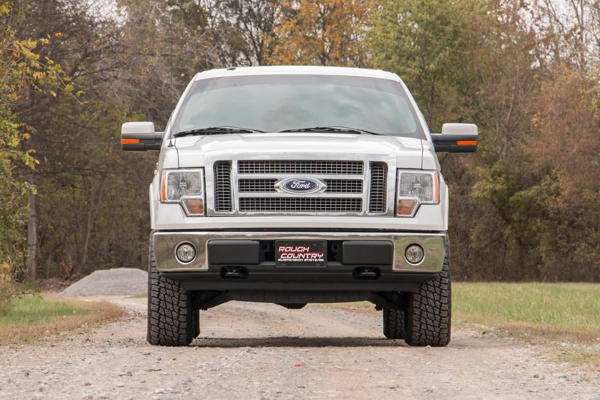 2 Inch Leveling Kit Red Ford F-150 2WD/4WD (2009-2013) Rough Country