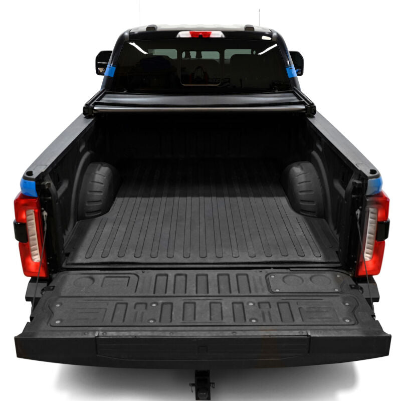 Westin 17-24 Ford F-250/350 Super Duty 6.75ft. Bed Soft Tri-Fold Tonneau Cover - Black