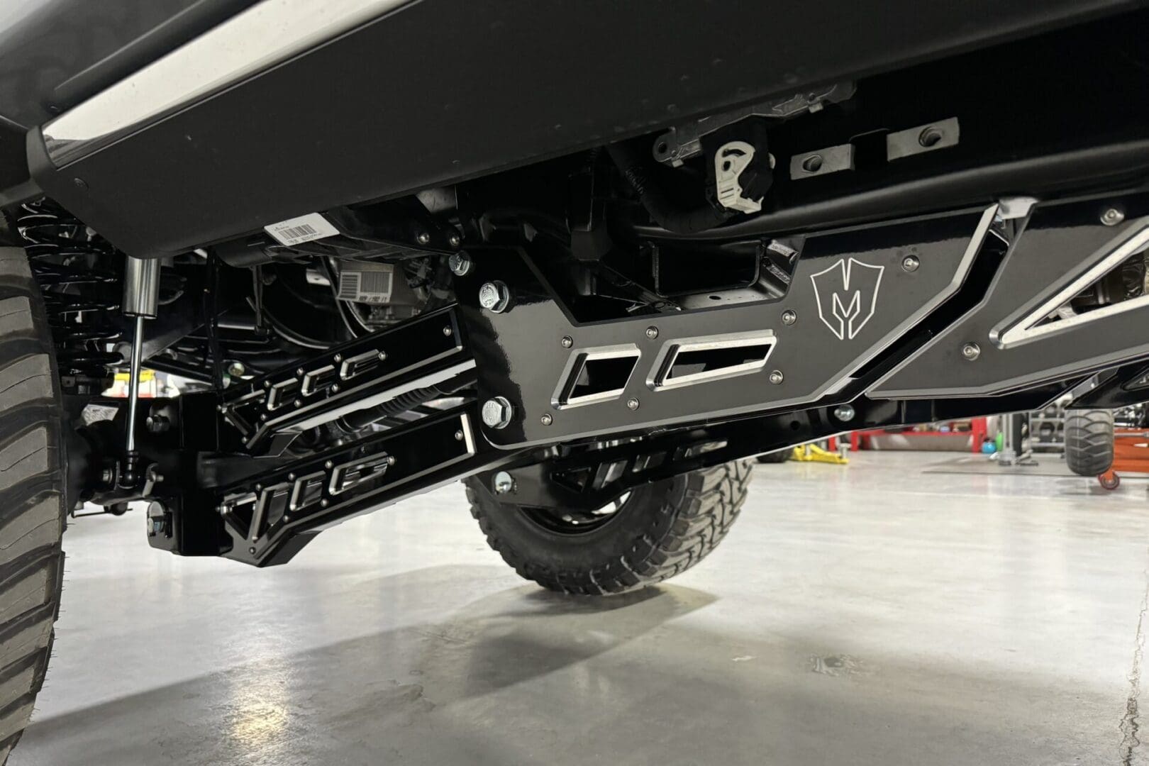 McGaughy's 8 Inch Premium S/S Black Lift Kit 2023-2024 Ford F350 4WD