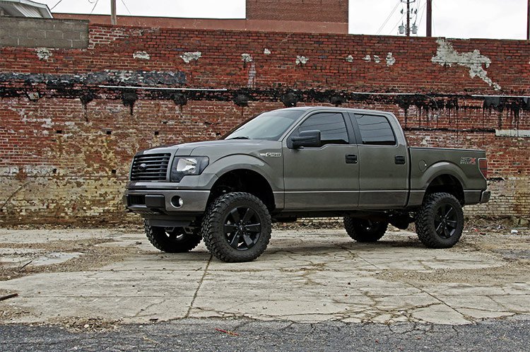 6 Inch Suspension Lift Kit Lifted N3 Struts & V2 Shocks 11-14 F-150 4WD Rough Country