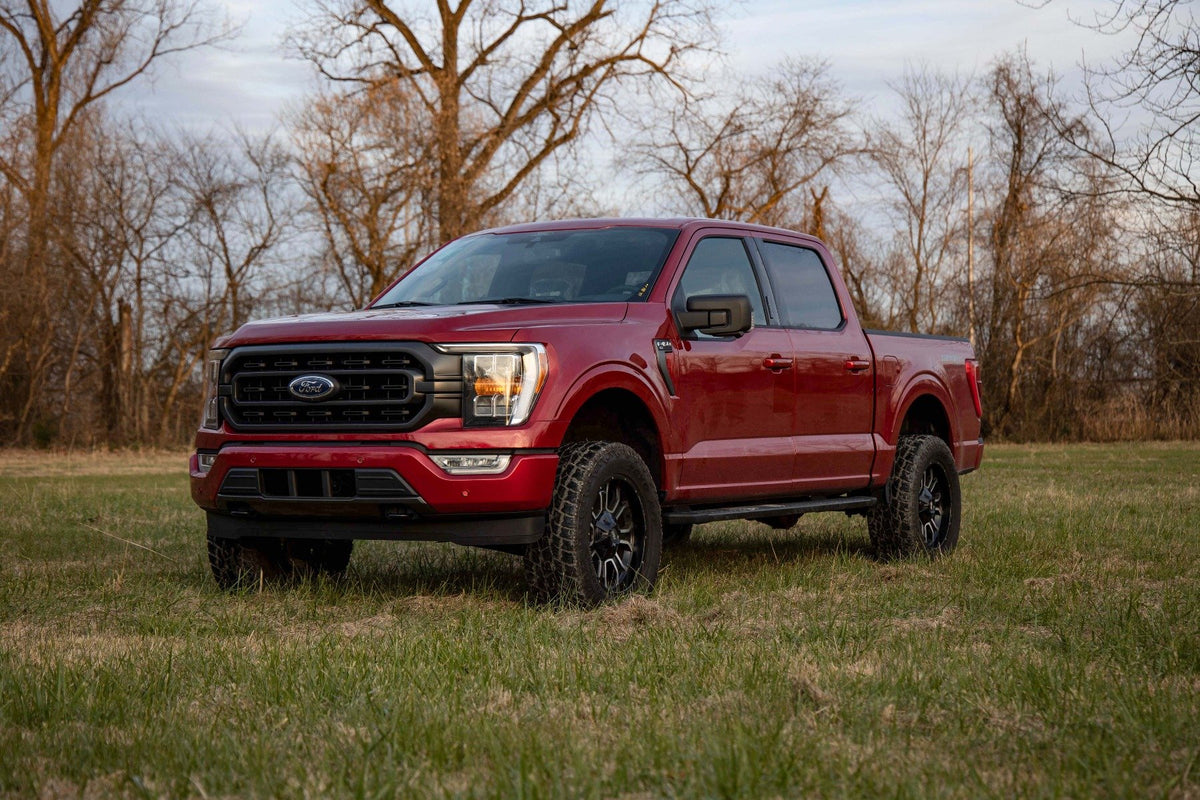 F-150 3 Inch Lift Kit Bolt On w/N3 Struts 2021 F-150 4WD Rough Country