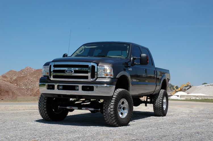 6 Inch Lift Kit Diesel 4 Link OVLDS Ford F-250/F-350 Super Duty (05-07) Rough Country